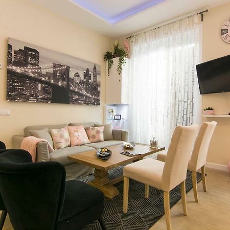 Sol Luxury Suites Madrid Eksteriør billede