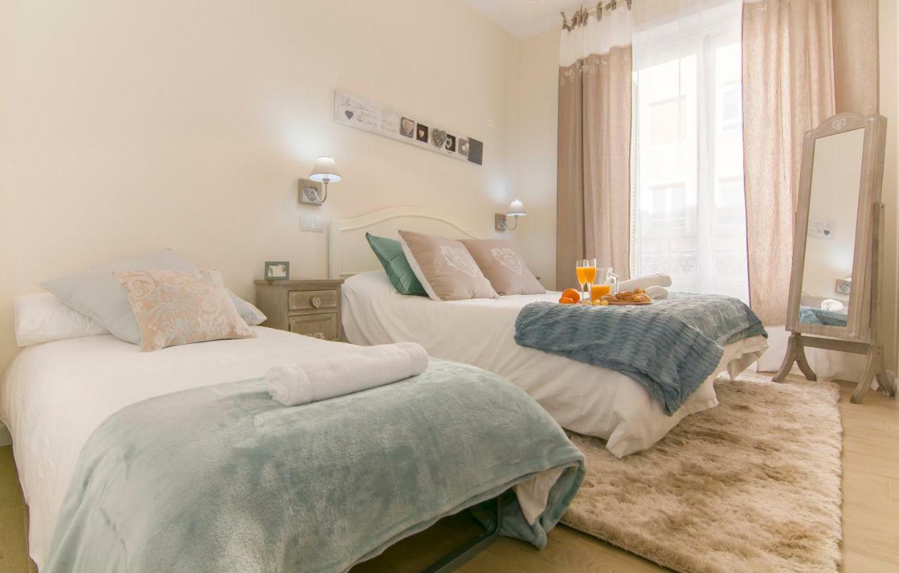 Sol Luxury Suites Madrid Eksteriør billede