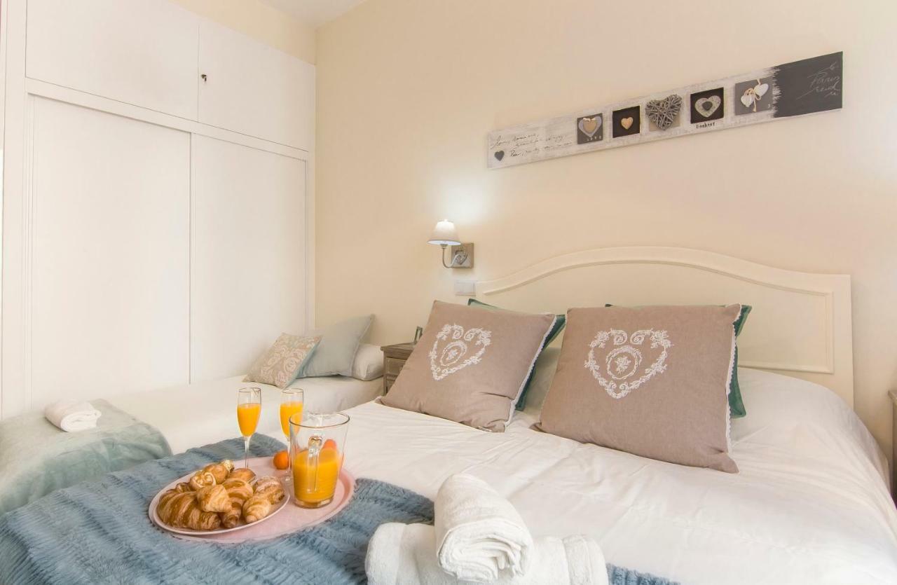 Sol Luxury Suites Madrid Eksteriør billede
