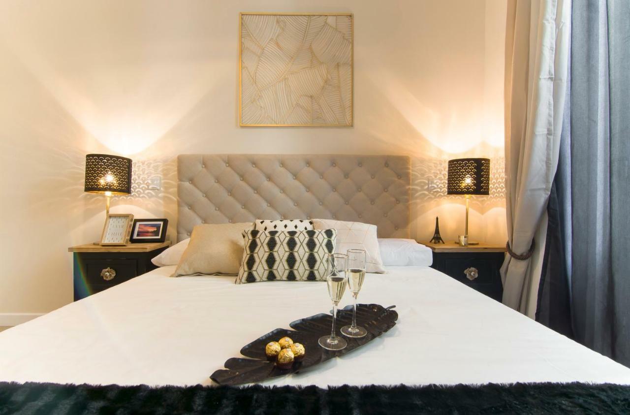 Sol Luxury Suites Madrid Eksteriør billede