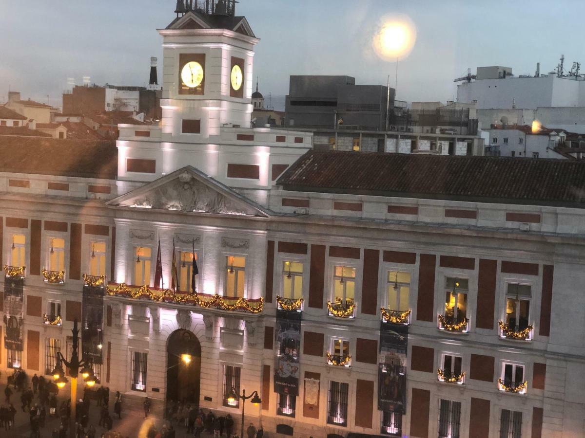 Sol Luxury Suites Madrid Eksteriør billede
