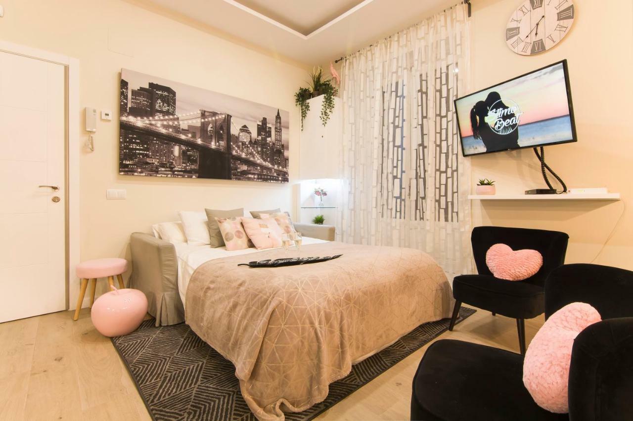 Sol Luxury Suites Madrid Eksteriør billede